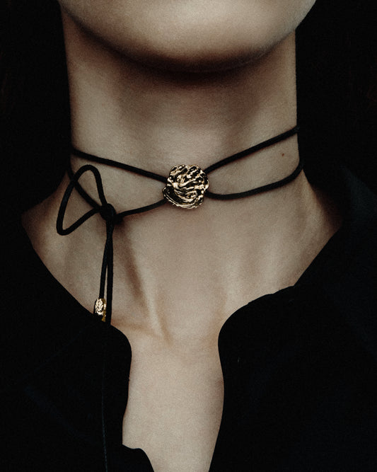 PEGGY NECKLACE AND BRACELET