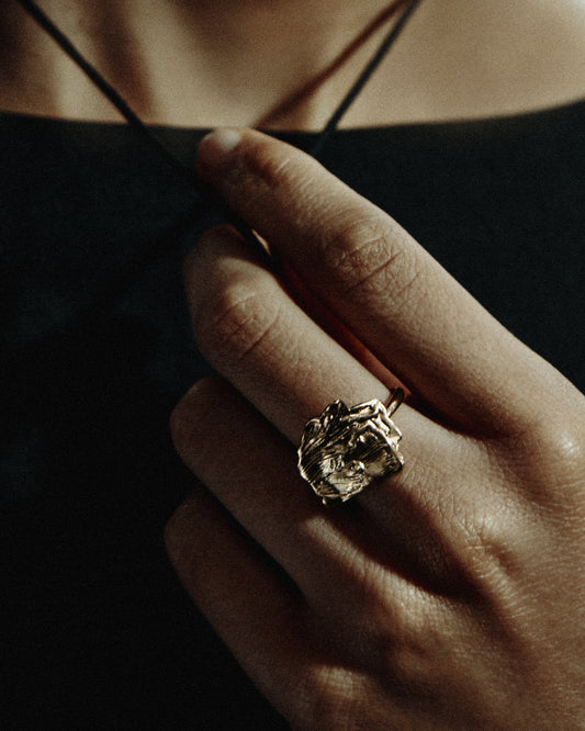 TIFFANY RING - GOLD