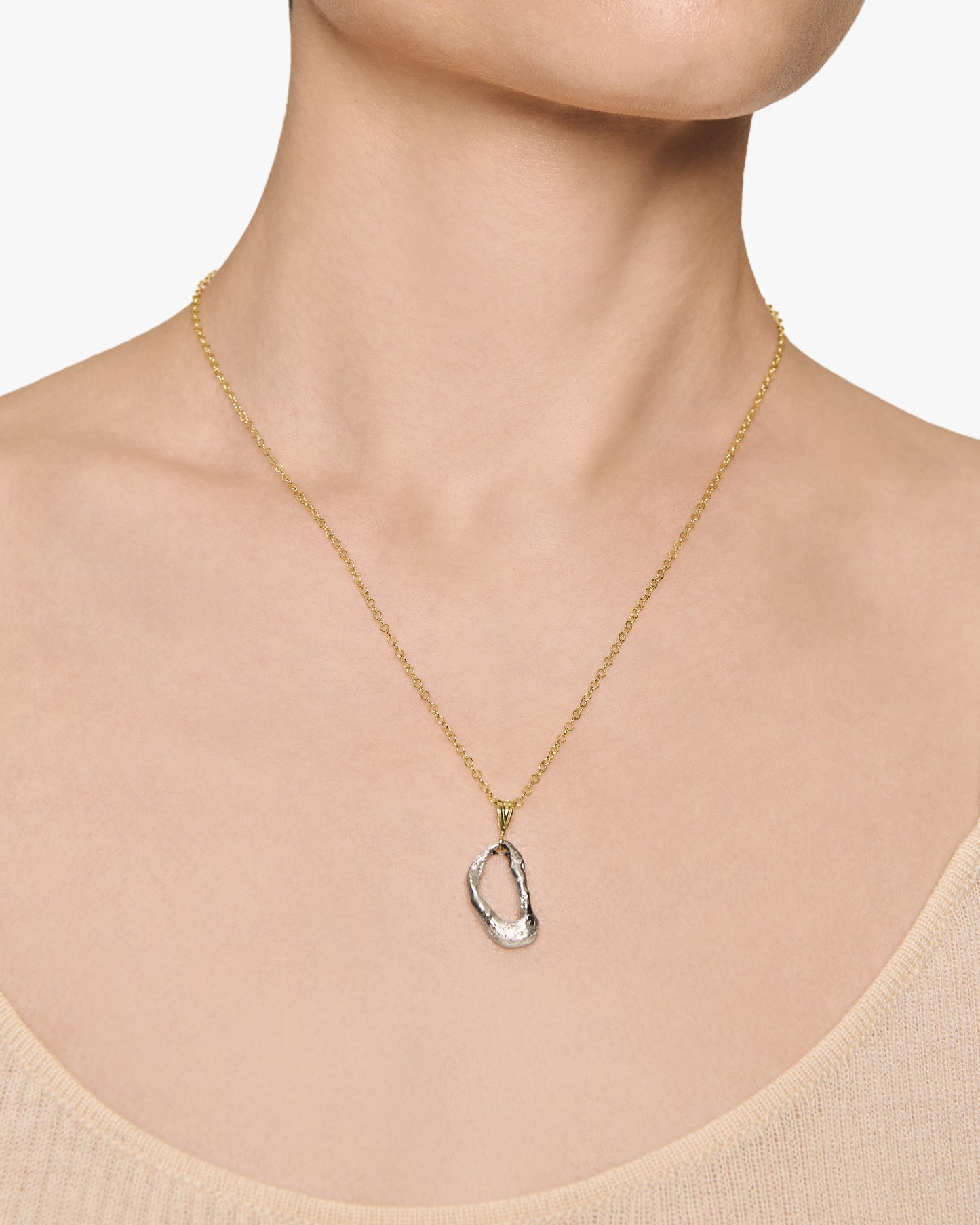 NINA NECKLACE