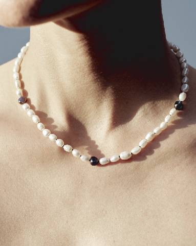 VIRGINIE NECKLACE